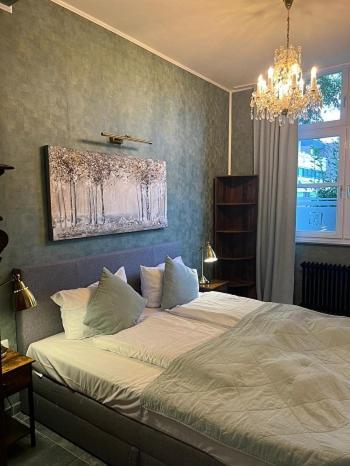 Ferienwohnung Alte Schule 22 Am Saseler Markt 2 Schlafzimmer & Baeder Hochwertig Hamburg Bagian luar foto